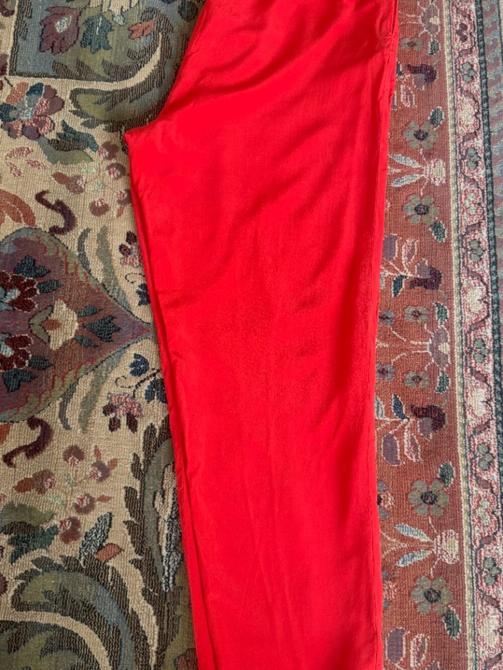100% silk Spenser Jeremy pants. - Picture 3 of 5